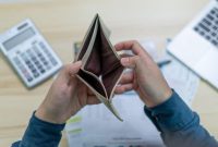 How To Avoid Common Financial Pitfalls In Life