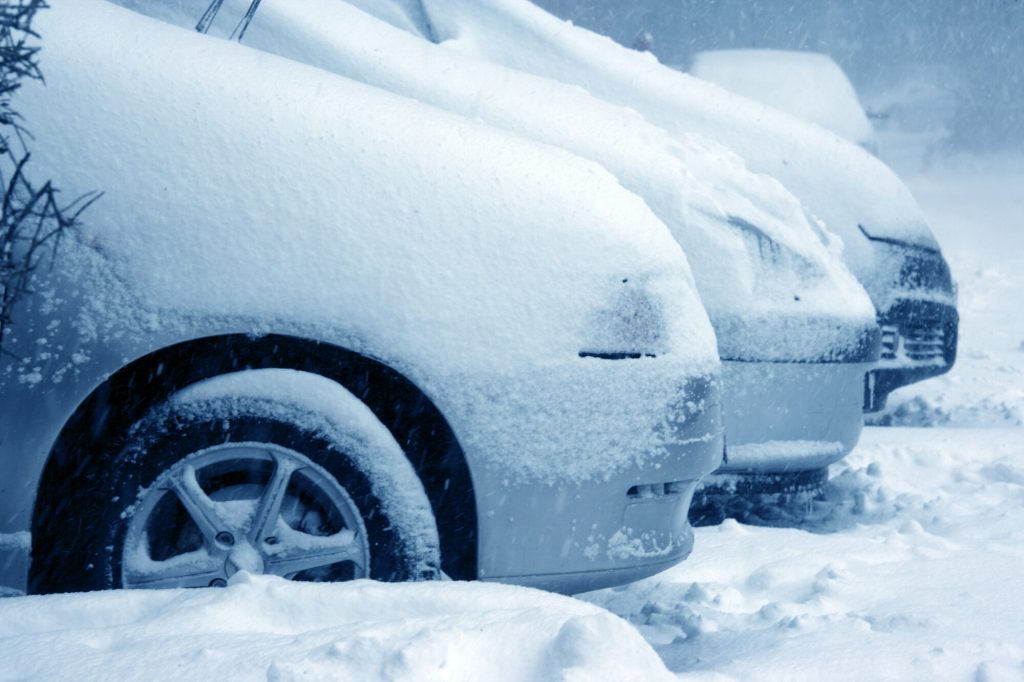 Preparing and Storing Your Car | Extra Mile | The Hartford What Are The Best Practices For Vehicle Storage During Winter