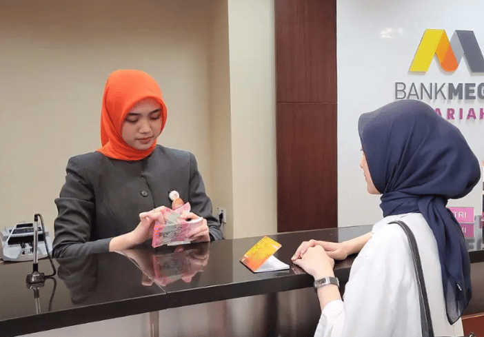 Panduan Cara Peminjaman Uang di Bank Terlengkap pada 2021 - Qoala Indonesia Seberapa Cepat Proses Pencairan Pinjaman Di Bank